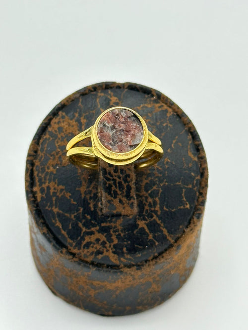 Adjustable Ring in 18k gold with natural citrine