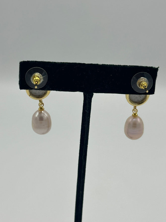 Tear Drop Earrings in 18k gold with natural crystal quartz and pearl