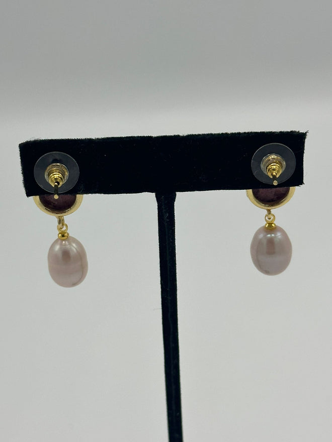 Tear Drop Earrings in 18k gold with natural red calcite and pearl